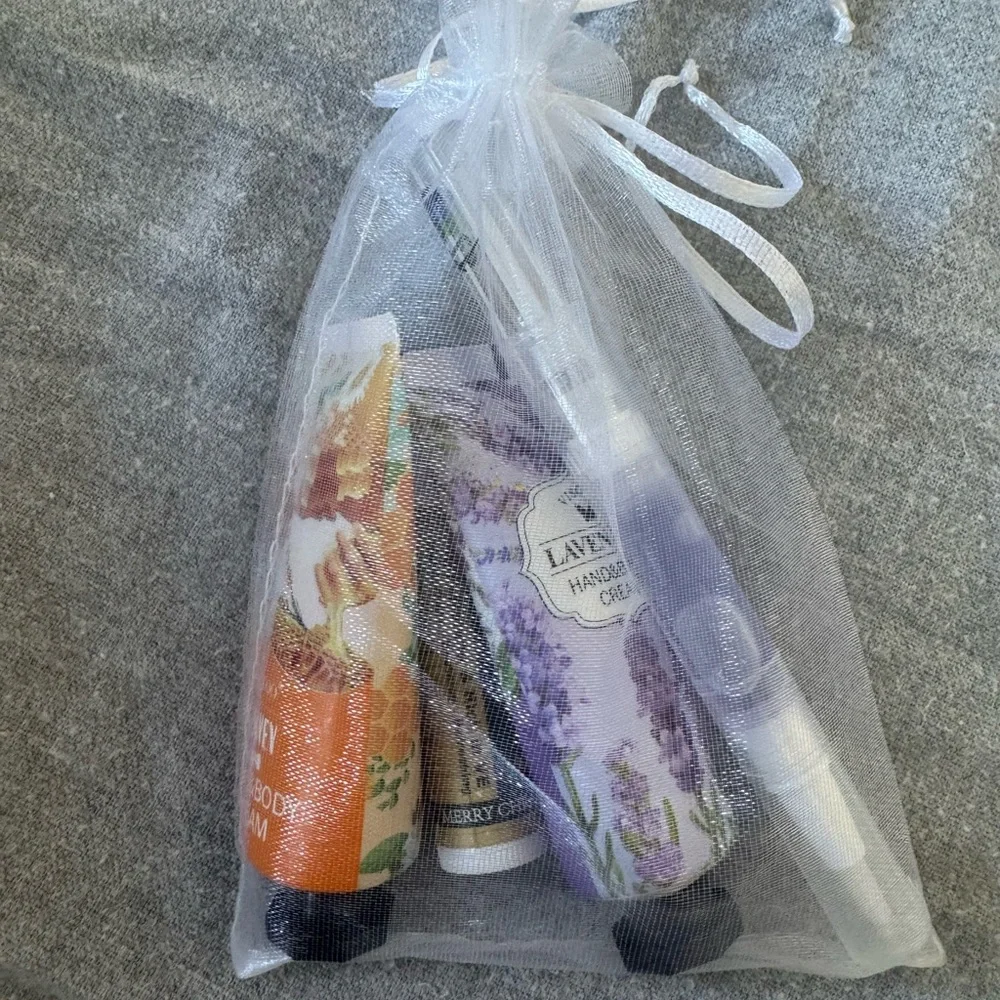 Viscoo hand and lip kit